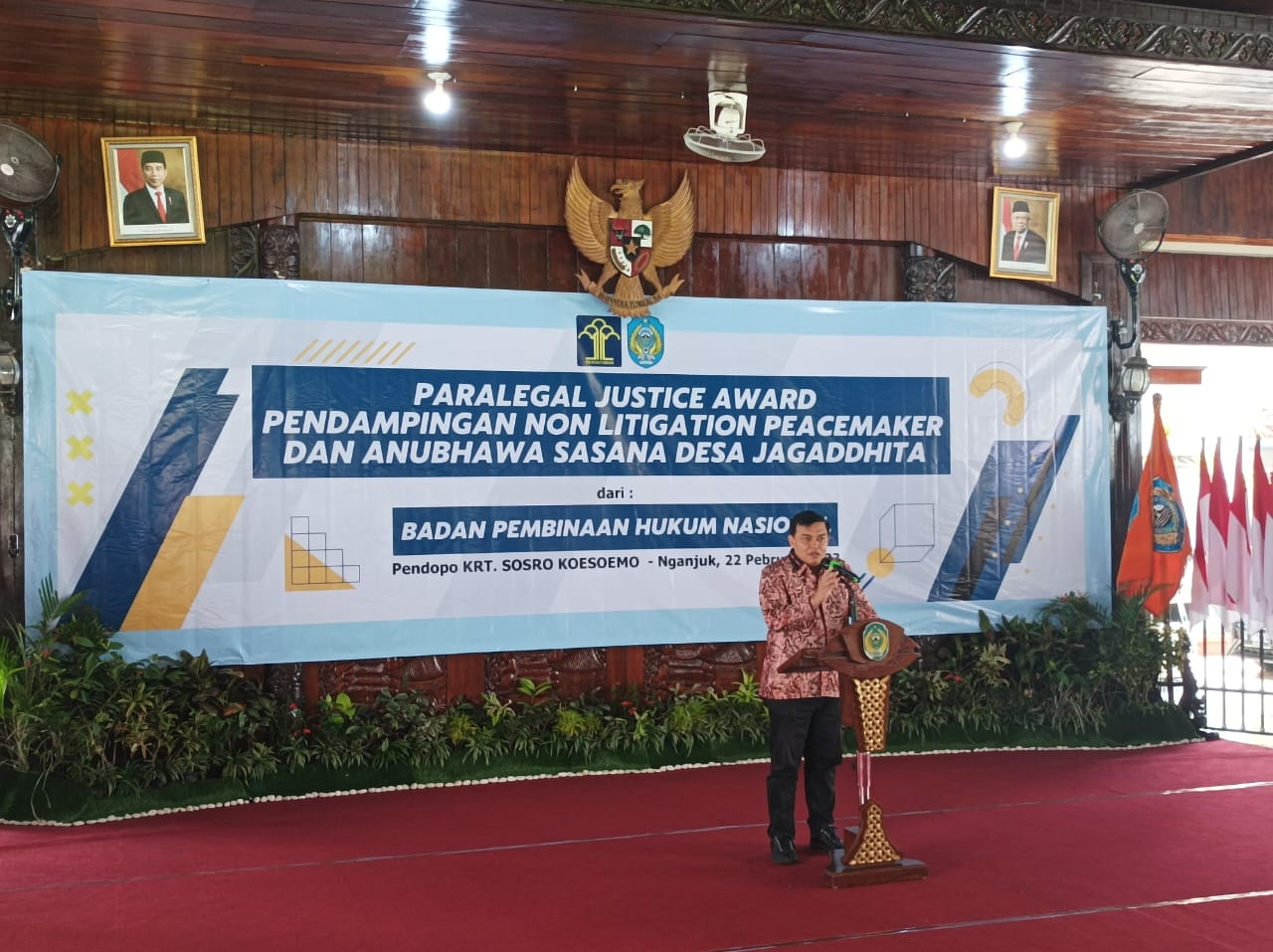 SIARAN PERS: BPHN SOSIALISASIKAN PARALEGAL JUSTICE AWARD DI WILAYAH NGANJUK